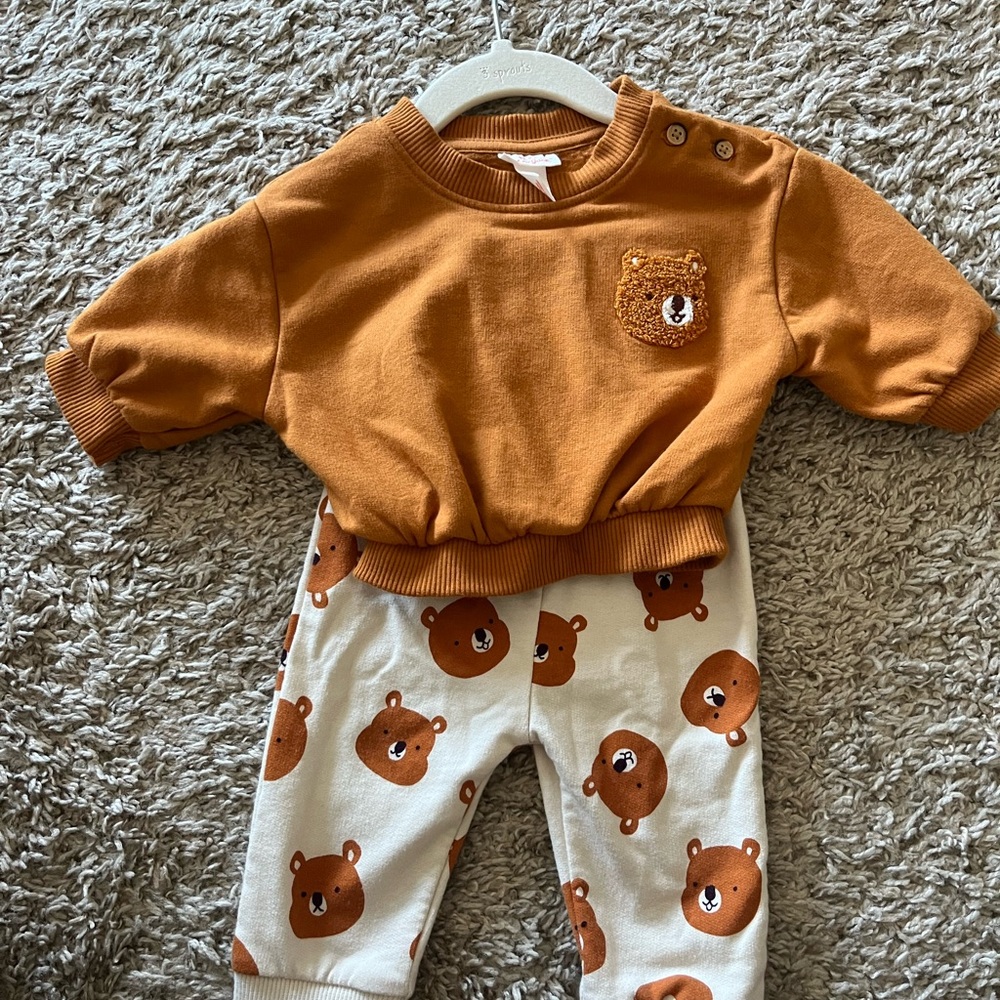 Cat & Jack Brown Bear Baby Top